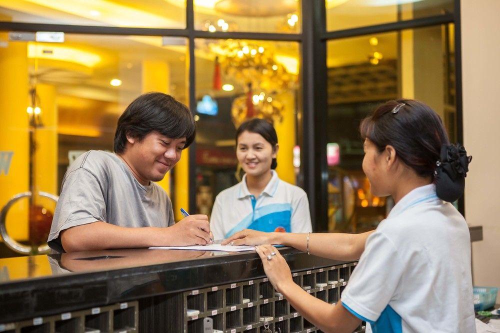 Eastiny Place Hotel Pattaya Esterno foto