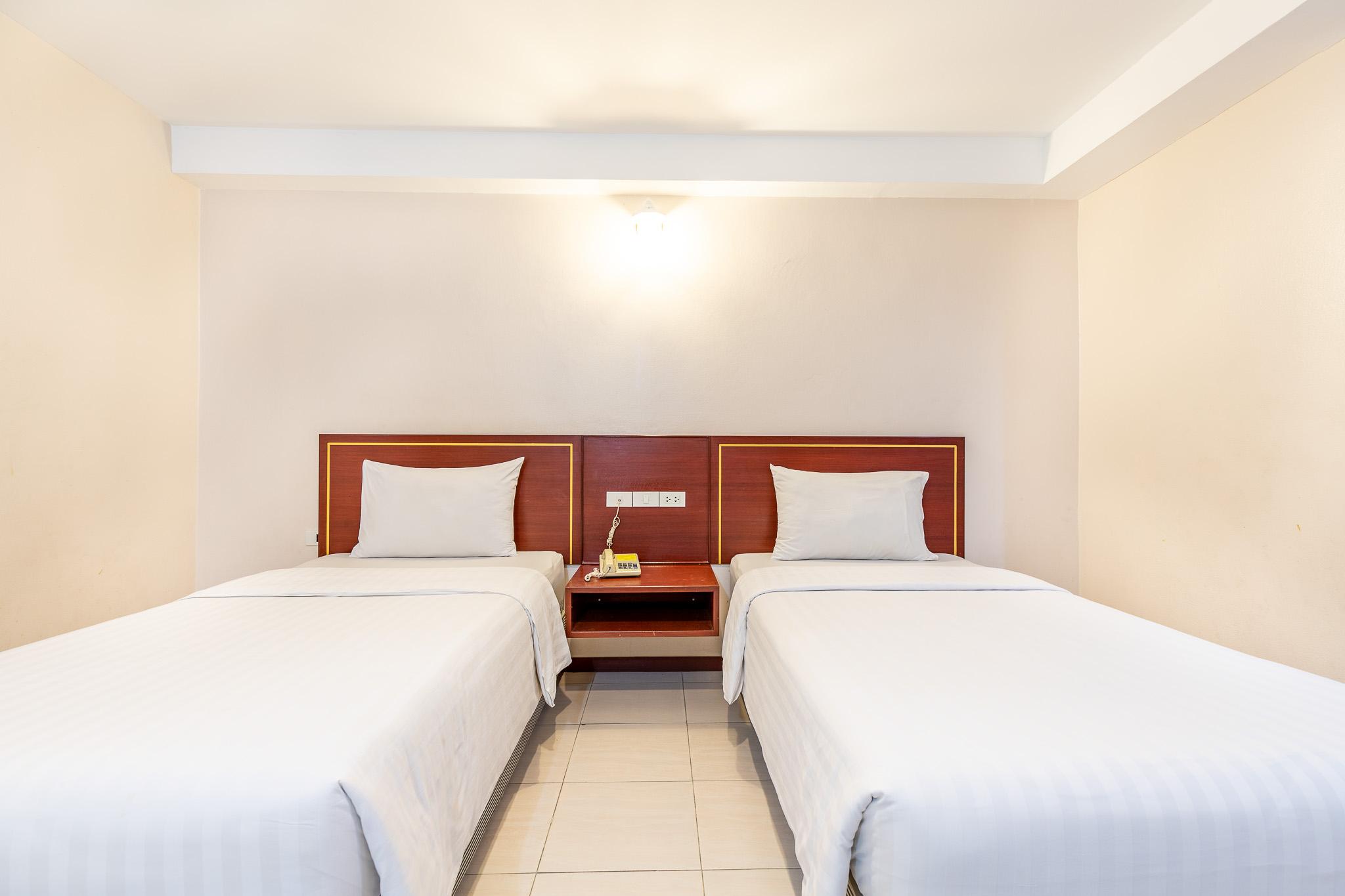 Eastiny Place Hotel Pattaya Esterno foto