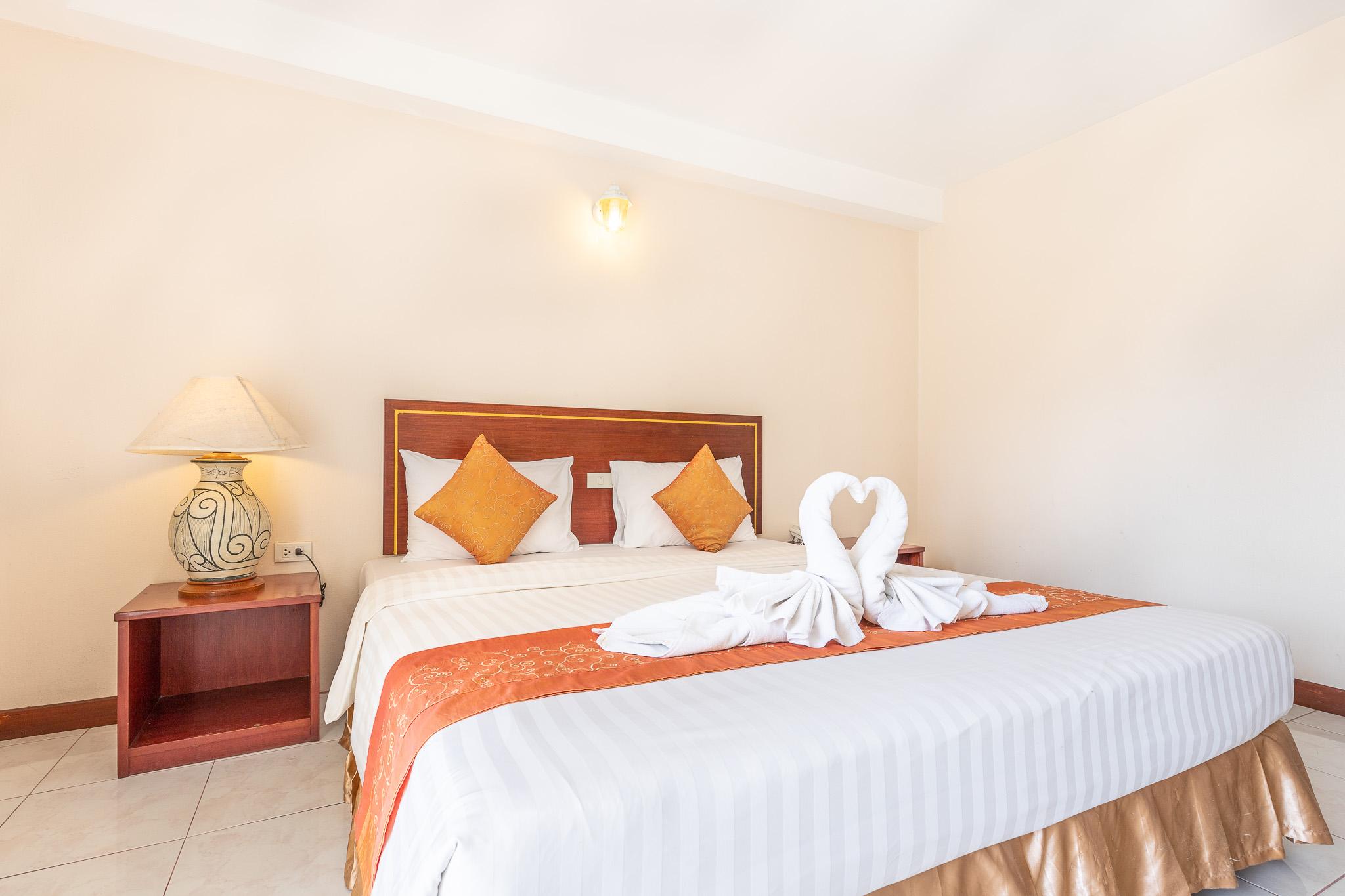 Eastiny Place Hotel Pattaya Esterno foto