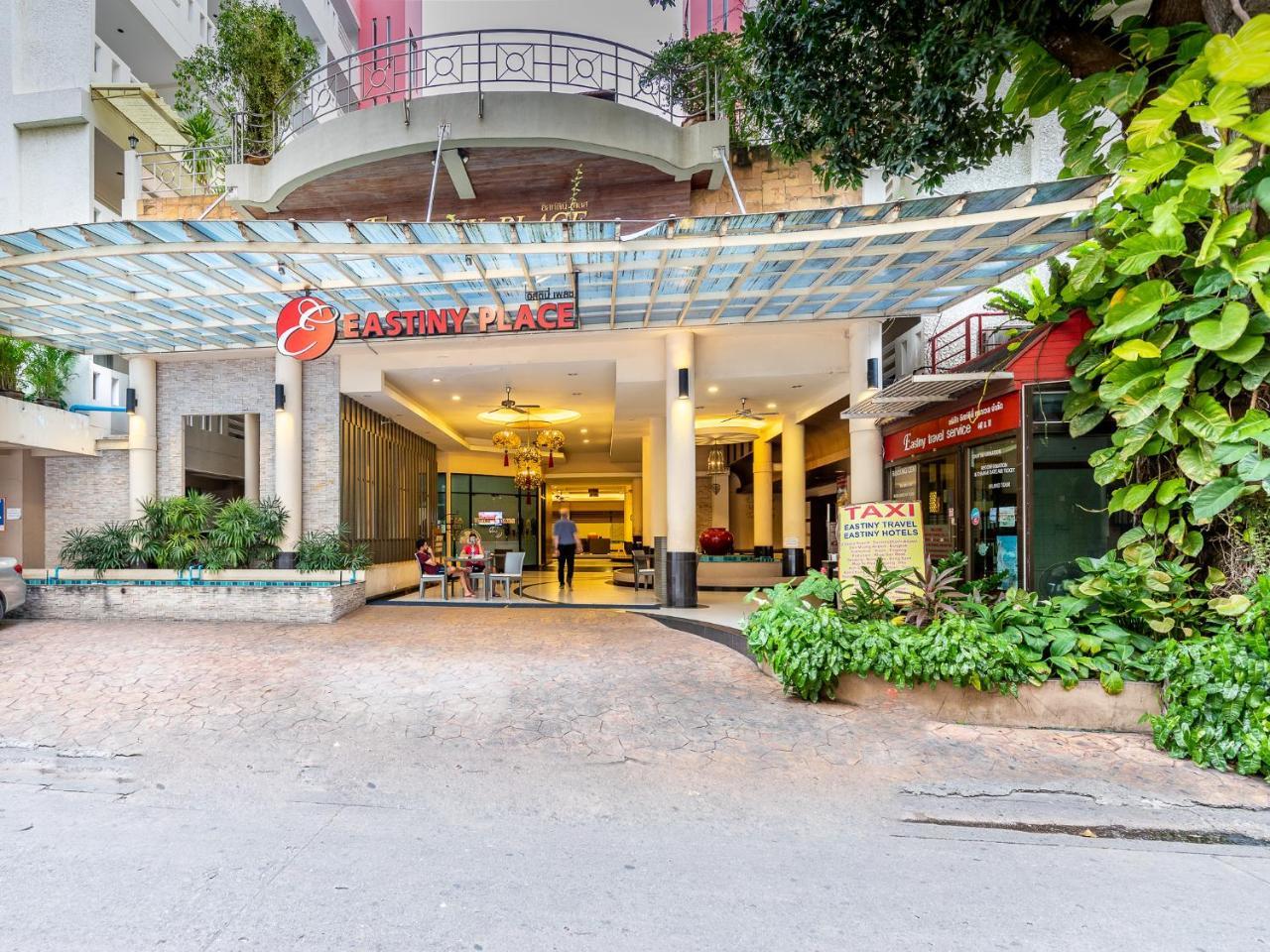 Eastiny Place Hotel Pattaya Esterno foto
